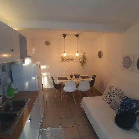 Holiday home Summer House Moschovi *